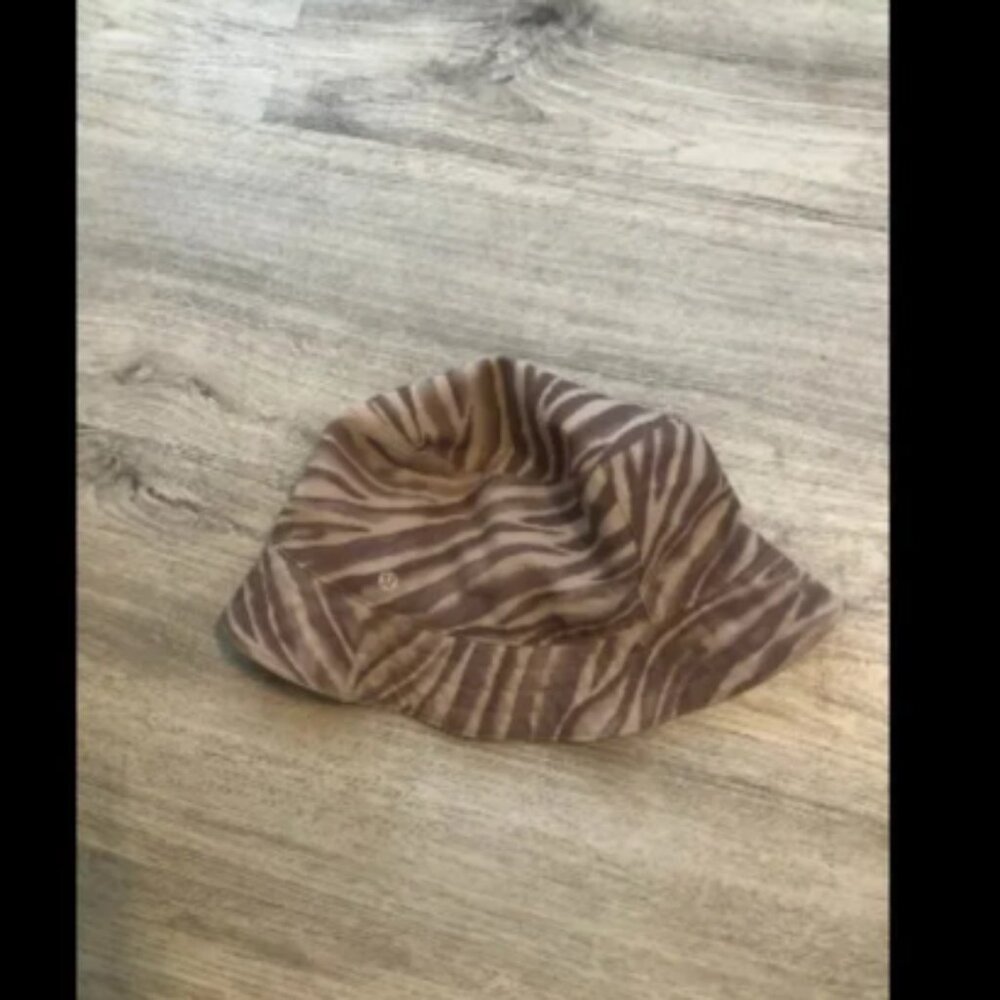 Lululemon Womens Both Ways Reversible Bucket Hat One Size